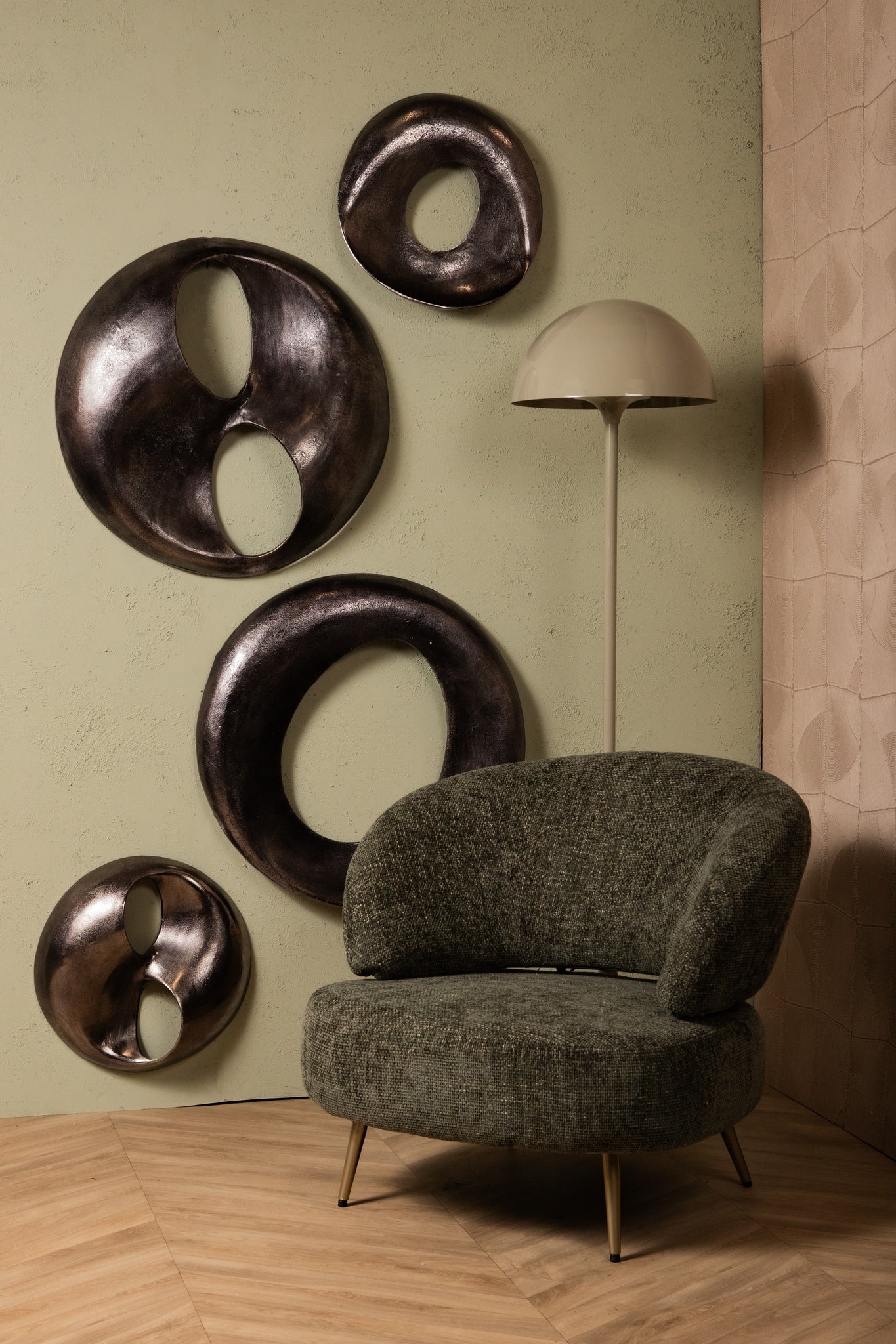 wall decoration Mieke Black